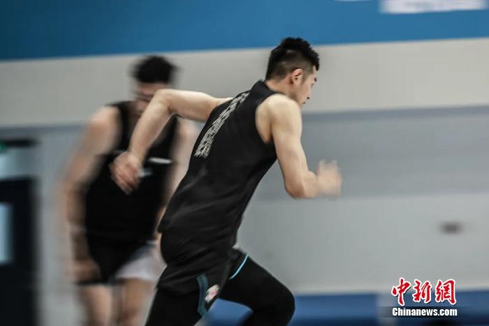 北京首钢老将方硕再度入选国家队18人阵容集训：