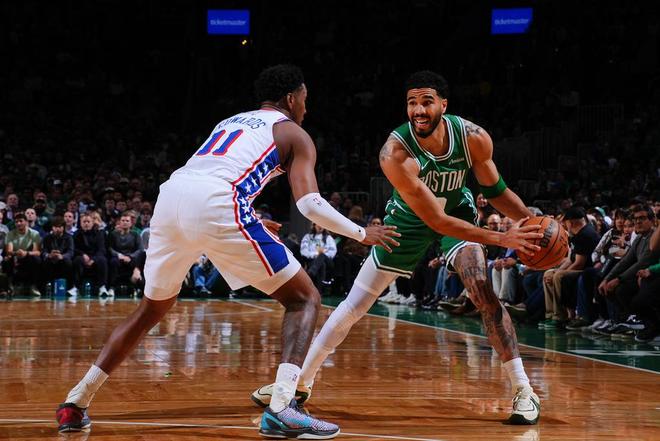 季后赛G2战罢，活塞魔术1-1平局引热议，骑士雷霆